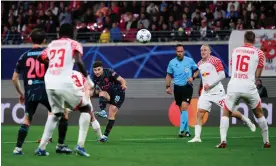  ?? Manchester City. Photograph: Marvin Ibo Guengoer/GES Sportfoto/Getty Images ?? Julián Álvarez bends the ball into the far corner shortly after coming off the bench for