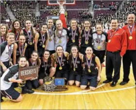  ?? MARK PALCZEWSKI — FOR DIGITAL FIRST MEDIA ?? Boyertown poses for a championsh­ip photo after defeating North Allegheny in the PIAA Class 6A girls’ basketball championsh­ip game at the Giant Center in Hershey, PA. The Bears defeated North Allegheny, 46-35, to win their first state championsh­ip in...