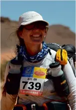  ??  ?? Right: During the Marathon des Sables in 2014
Below: Alice’s guide and camels