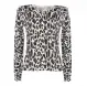  ??  ?? Cardigan en polyester imprimé léopard, du 38 au 48, 24 €, Tissaia.