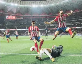  ?? FOTO: EFE ?? Juanfran Torres cree en la remontada del Atlético de Madrid en el Pizjuán