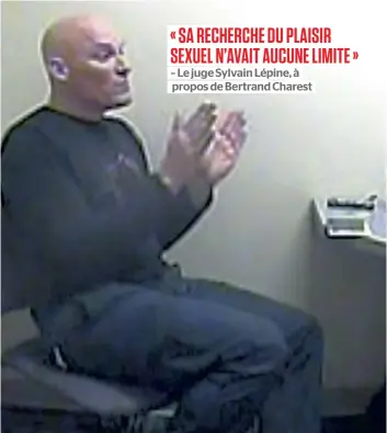  ?? PHOTO D’ARCHIVES ?? L’ex-entraîneur de ski Bertrand Charest, alors qu’il était interrogé au poste de police de Mont-tremblant, le 6 mars 2015. « SA RECHERCHE DU PLAISIR SEXUEL N’AVAIT AUCUNE LIMITE »
– Le juge Sylvain Lépine, à propos de Bertrand Charest