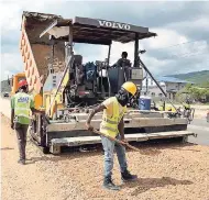  ??  ?? Work progressin­g on a section of Mandela Highway.