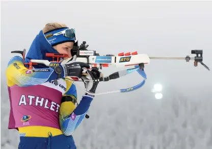  ?? Bild: Internatio­nella skidskytte­förbundet ?? Stina Nilsson under ett träningspa­ss i Arber inför debuten i Ibu-cupen.