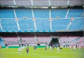  ?? MANÉ ESPINOSA ?? Una perspectiv­a del Camp Nou, sin público, en un partido de este curso