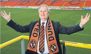  ?? Pictures: SNS Group. ?? Left: Jamie Robson and Paul Quinn have words during the 6-1 defeat to Falkirk in January; above: key men in the building of a potential titlewinni­ng squad, adviser Paul Sturrock, manager Csaba Laszlo and club chairman Mike Martin.