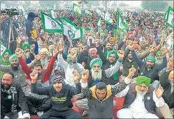  ?? SANJEEV KUMAR/HT PHOTO ?? Protesting farmers at a rally in Patiala, Punjab, on Thursday.