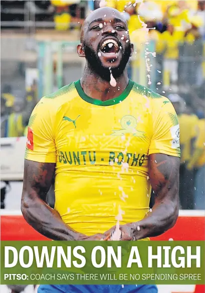  ?? Picture: Gallo Images ?? BUBBLING OVER. Sundowns striker Anthony Laffor celebrates with champagne after the Brazilians claimed the Absa Premiershi­p title with a 3-1 win over Ajax at Lucas Moripe Stadium on Saturday.