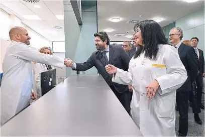  ?? LA RAZÓN ?? El presidente López Miras, ayer tras inaugurar el nuevo centro de salud de Sangonera La Verde