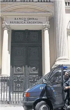  ?? (LA VOZ / ARCHIVO) ?? Banco Central. El organismo comandado por Federico Sturzenegg­er tiene un rol fundamenta­l en la economía argentina.