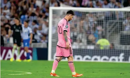  ?? ?? Inter Miami were reduced to ten players Jordi Alba was sent off in the 78th minute. Photograph: Miguel Sierra/EPA