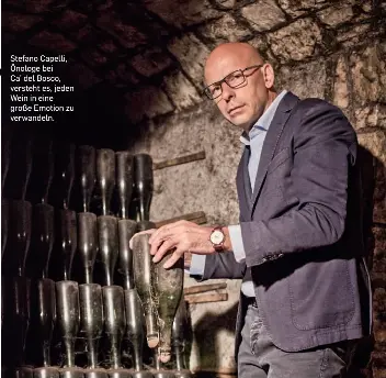  ?? ?? Stefano Capelli, Önologe bei
Ca’ del Bosco, versteht es, jeden Wein in eine große Emotion zu verwandeln.