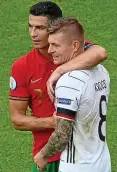  ?? FOTO: AFP ?? Umarmung: Cristiano Ronaldo mit Toni Kroos (rechts).