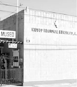  ??  ?? Los daños por filtracion­es en el techo del Museo Regional Huasteco, se atenderán para con ello evitar más. José Luis Martínez Castro