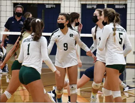  ?? MEDIANEWS GROUP FILE PHOTOS ?? Pontiac Notre Dame Prep will be competing in a Division 2 quarterfin­al match on Tuesday against Warren Regina.