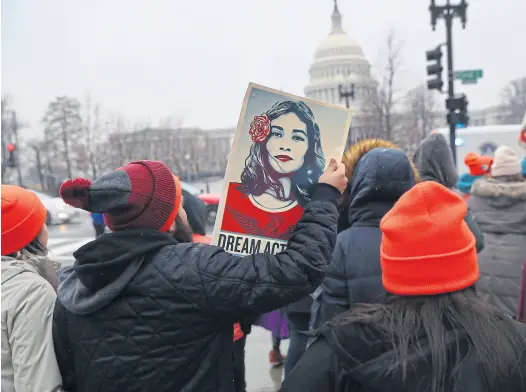  ?? John moore/afp ?? Esta semana hubo marchas de activistas a favor de los dreamers frente al Capitolio, en Washington