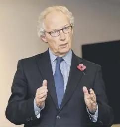  ??  ?? 0 Henry Mcleish resigned after a personal financial scandal