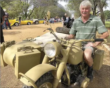  ?? PHOTO: DUBBO PHOTO NEWS ?? Russell Kinsey spent years tracking down the parts needed to rebuild his 1943 BMW 750cc.
