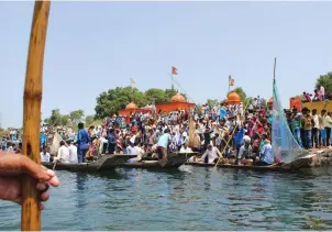  ??  ?? NARMADA BACHAO ABHIYAAN In spite of protests like the kRally for the Valley 2017yin Madhya Pradesh, the intended beneficiar­ies are yet to get water from the Narmada canal