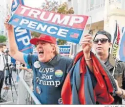  ?? JUSTIN LANE / EFE ?? Un simpatizan­te de Trump protesta ayer en Filadelfia.