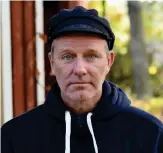  ?? ARKIVBILD: MIA AJVIDE ?? John Ajvide Lindqvist är född 1968 och uppväxt i Blackeberg, där också hans första roman ”Låt den rätte komma in” (2004) utspelar sig.