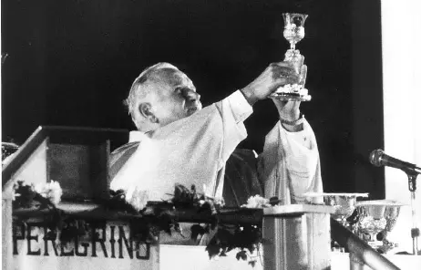 Católicos reviven la visita de Juan Pablo II a la Isla - PressReader