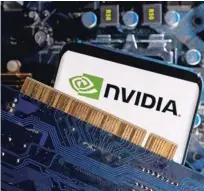  ?? Foto Dado Ruvić/Reuters ?? Nvidia je vodilno podjetje pri razvoju čipov, ki omogočajo dovolj programske moči za aplikacije z umetno inteligenc­o.