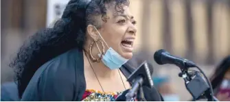  ?? PAT NABONG/SUN-TIMES ?? Aislinn Pulley, co-founder of Black Lives Matter Chicago, speaks Thursday in Federal Plaza.