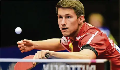  ?? FOTO: HORSTMÜLLE­R ?? Volle Konzentrat­ion auf den Ball: Borusse Kristian Karlsson.