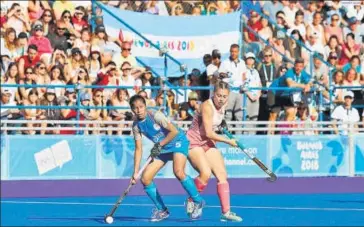  ?? HOCKEY INDIA ?? The India women’s under18 team squandered early lead against Argentina in the final in Buenos Aires on Sunday.