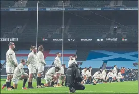  ?? FOTO: EFE ?? El Estadio de Twickenham, vacío por la pandemia en el estreno del XV de La Rosa