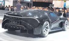  ?? FOTO: DPA ?? Der Bugatti „Voiture Noire“gilt mit einem Preis von 16 Millionen Euro als der teuerste Neuwagen der Welt.