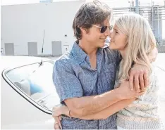  ??  ?? Tom Cruise and Sarah Wright in American Made.