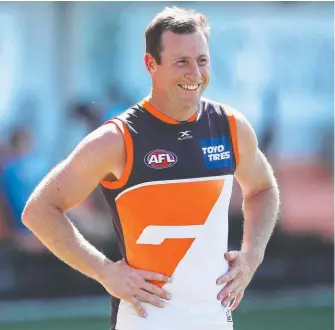  ?? Picture: PHIL HILLYARD ?? Steve Johnson had reason to smile at Giants training yesterday.