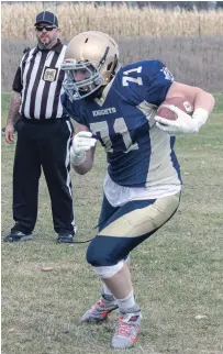  ?? COURTESY OF DWAYNE HALL ?? Norwood District Knights and Peterborou­gh Wolverines defensive end Silas Hubert will join the Queen’s Gaels varsity football program in the fall of 2021.