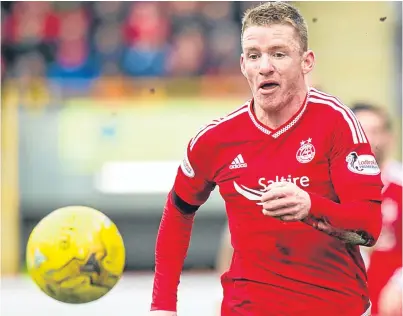  ?? Picture: SNS. ?? Dons boss Derek McInnes is confident Jonny Hayes can keep his eye on the ball in the Scottish Cup fourth-round clash with Stranraer, despite the interest being shown by Cardiff.