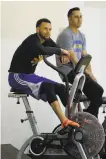  ?? Santiago Mejia / The Chronicle ?? Warriors guard Stephen Curry watches his teammates practice from a stationary bike on Wednesday.