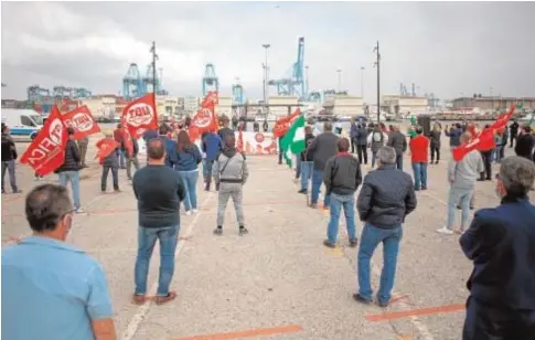  ?? SERGIO RODRÍGUEZ ?? Ayer hubo una manifestac­ión del sindicato UGT a favor de la industria en la comarca