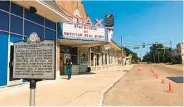  ?? ADRIAN SAINZ/AP ?? Built on the site of the former Stax Records, the Stax Museum of American Soul Music celebrates the influentia­l music of artists like Otis Redding and Isaac Hayes.