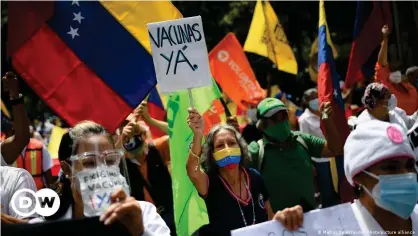  ??  ?? Manifestac­ión en Caracas pide "Vacunas ya"