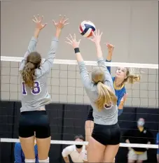  ?? Photo courtesy of JBU Sports Informatio­n ?? John Brown outside hitter Savanna Riney takes a swing against Southweste­rn Assemblies of God (Texas) during the 2021 JBU volleyball season. Riney and the Golden Eagles open the 2022 season against Ottawa IKan.) at 2 p.m. Friday in the Columbia (Mo.) Hampton Inn Classic.