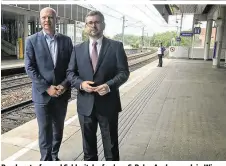  ??  ?? Prachersto­rfer und Schleritzk­o fordern S-Bahn-Ausbau auch in Wien