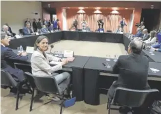  ?? // R. DOBLADO ?? Reunion de la Junta y el Gobierno sobre Abengoa celebrada ayer