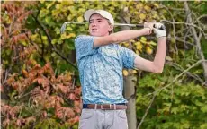  ?? Jim Franco/times Union ?? Glens Falls’ Brayden Dock hits a tee shot in the final round of the state qualifier. He shot 71 Wednesday.