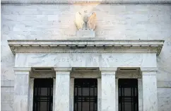  ?? BRENDAN SMIALOWSKI / BLOOMBERG FILES ?? The U.S. Federal Reserve building in Washington, D.C.