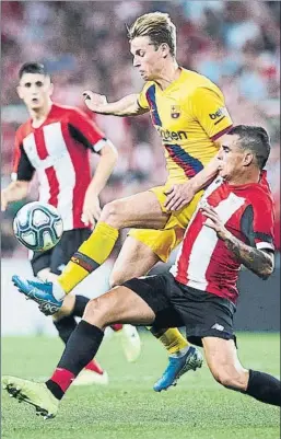  ?? FOTO: GETTY ?? Otra batalla en San Mamés Frenkie de Jong y Dani García se vieron en agosto