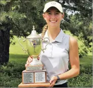  ?? GREG JOHNSON — FOR MEDIANEWS GROUP ?? Lauren Timpf holds the championsh­ip trophy after winning the Michigan Girls’ Junior State Amateur at Forest Akers East on Friday.