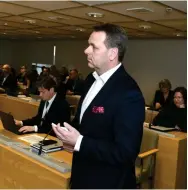  ?? FOTO: LEHTIKUVA/ARKIV/MARTTI KAINULAINE­N ?? Borgmästar­e Jan Vapaavuori vill bygga mera. Nu börjar det verkliga arbetet med budgeten i stadsfullm­äktige.
