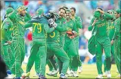 ?? GETTY ?? Pakistan players celebrate after Champions Trophy victory.
