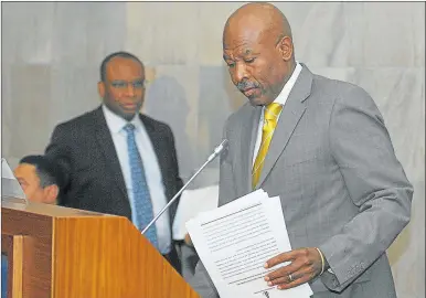  ?? Picture: GALLO IMAGES ?? JUGGLING ACT: Reserve Bank governor Lesetja Kganyago who is being urged to cut the interest rate